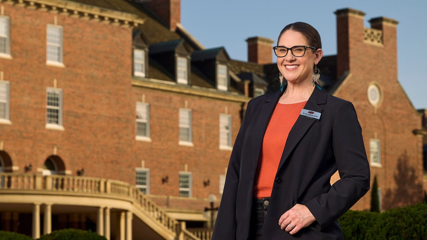 kat in front of OSU campus building